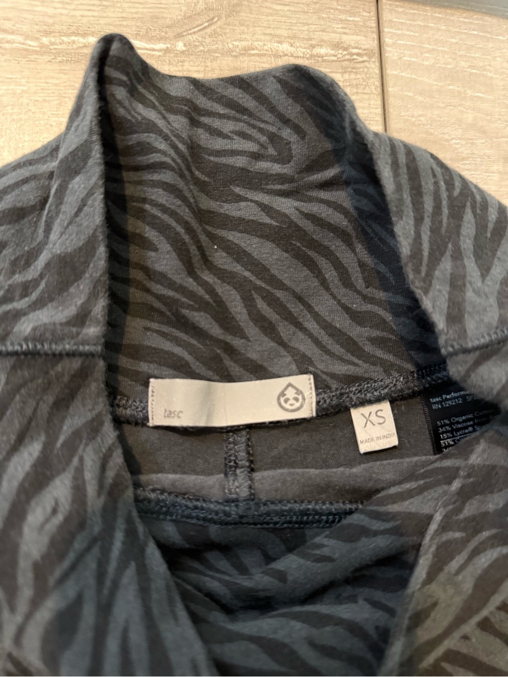 Zebra Workout Set - Picture 3 of 4